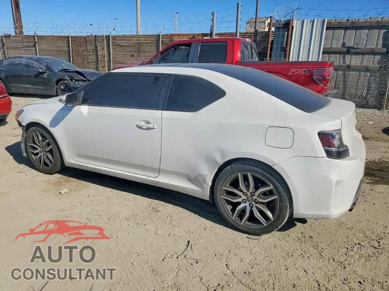 2014 TOYOTA SCION Damaged VIN JTKJF5C72E3079713 – rear exterior 2014 TOYOTA SCION Damaged VIN JTKJF5C72E3079713 – rear exterior