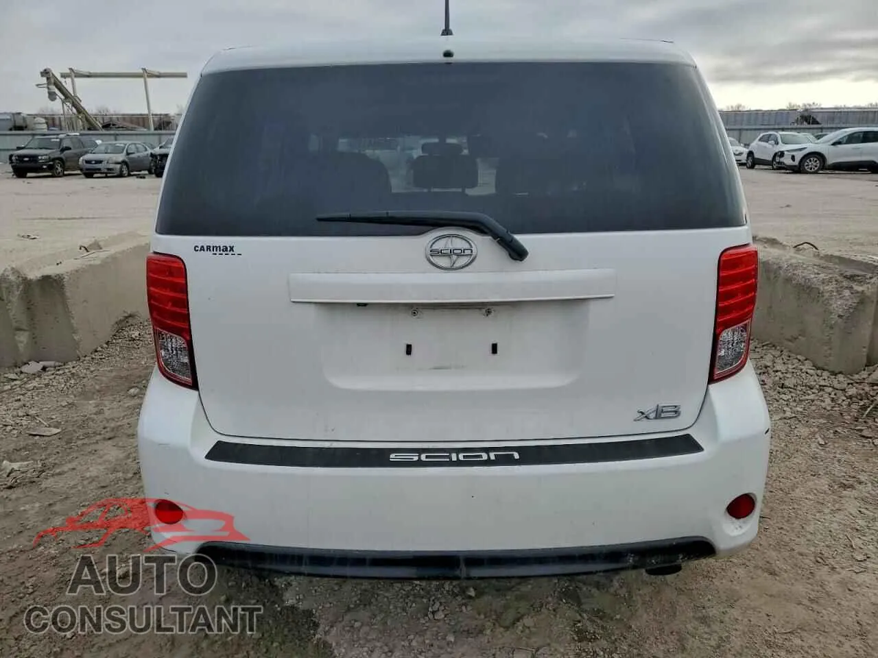 2015 TOYOTA SCION Damaged VIN JTLZE4FE3FJ069288 – engine bay 2015 TOYOTA SCION Damaged VIN JTLZE4FE3FJ069288 – engine bay