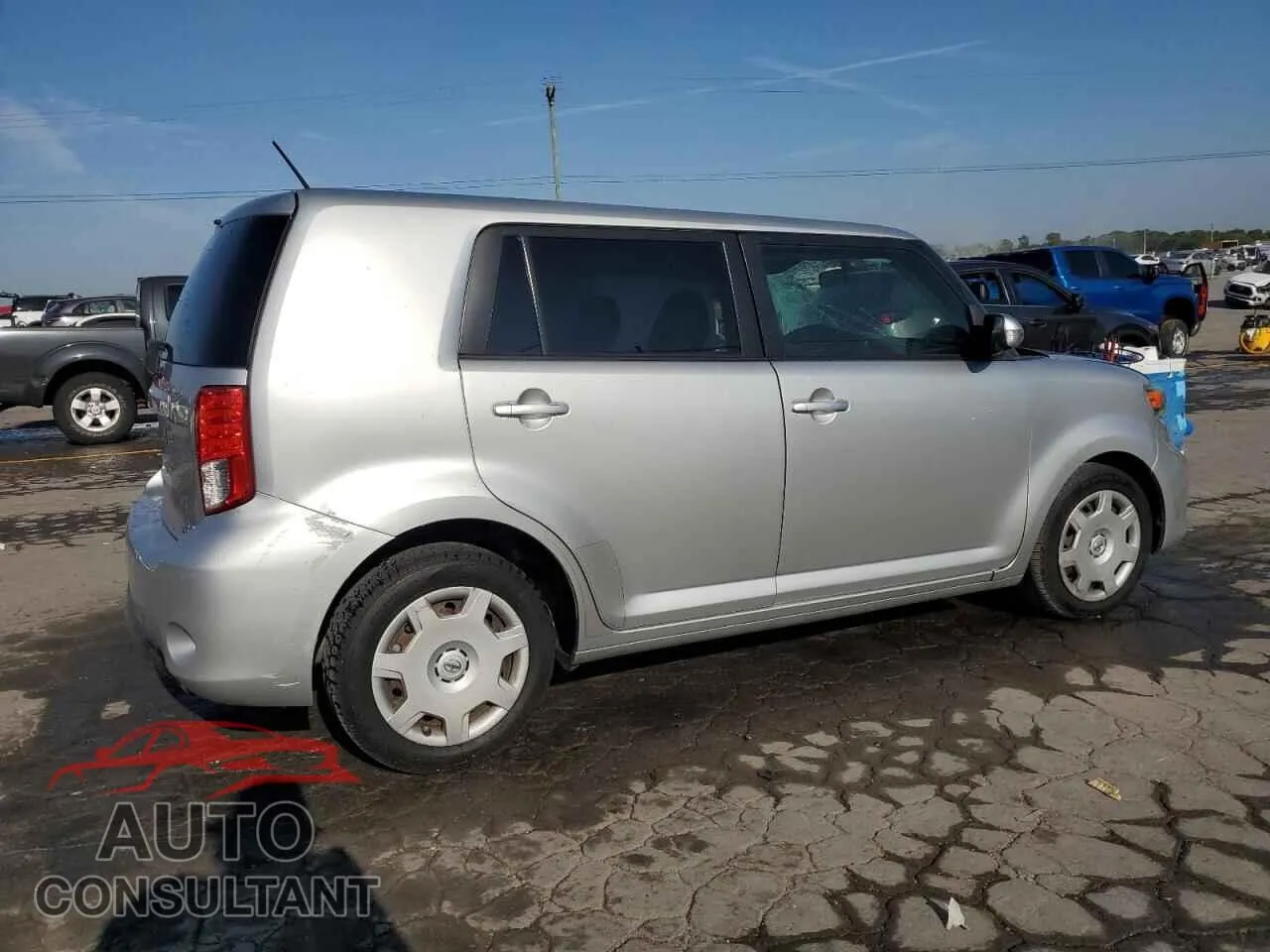 2014 TOYOTA SCION Damaged VIN JTLZE4FE8EJ049746 – side profile 2014 TOYOTA SCION Damaged VIN JTLZE4FE8EJ049746 – side profile