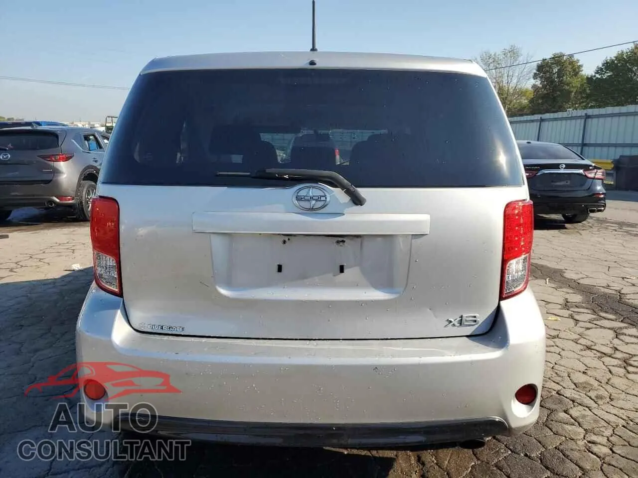 2014 TOYOTA SCION Damaged VIN JTLZE4FE8EJ049746 – engine bay 2014 TOYOTA SCION Damaged VIN JTLZE4FE8EJ049746 – engine bay