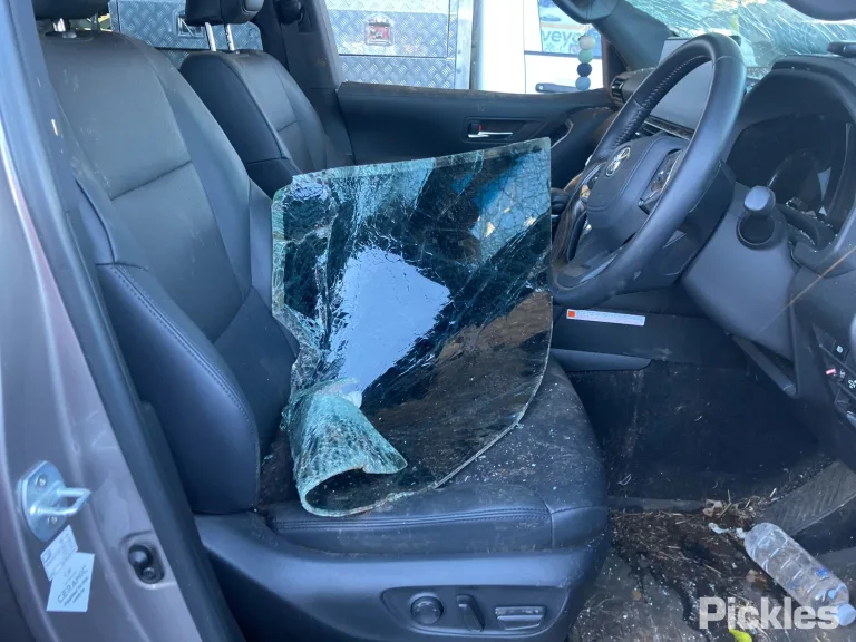 2024 Toyota Landcruiser Damaged VIN JTMAA7BJ404081951 – photo 15