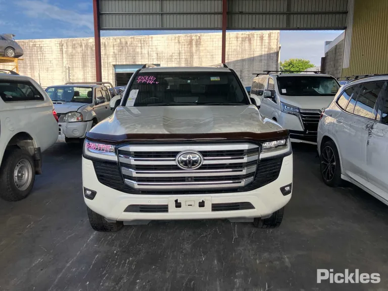 2022 Toyota Landcruiser Used VIN JTMAA7BJ504036582 – photo 29