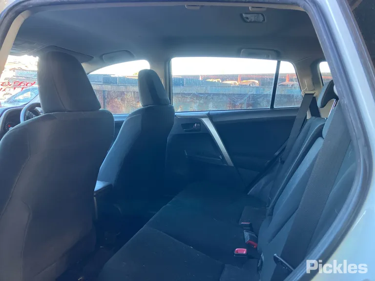 2013 Toyota RAV4 Used VIN JTMBAREV00D035841 – odometer reading 2013 Toyota RAV4 Used VIN JTMBAREV00D035841 – odometer reading