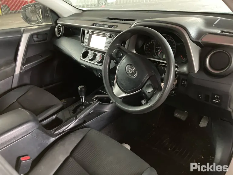 2016 Toyota RAV4 Damaged VIN JTMBBREV90D081617 – engine bay