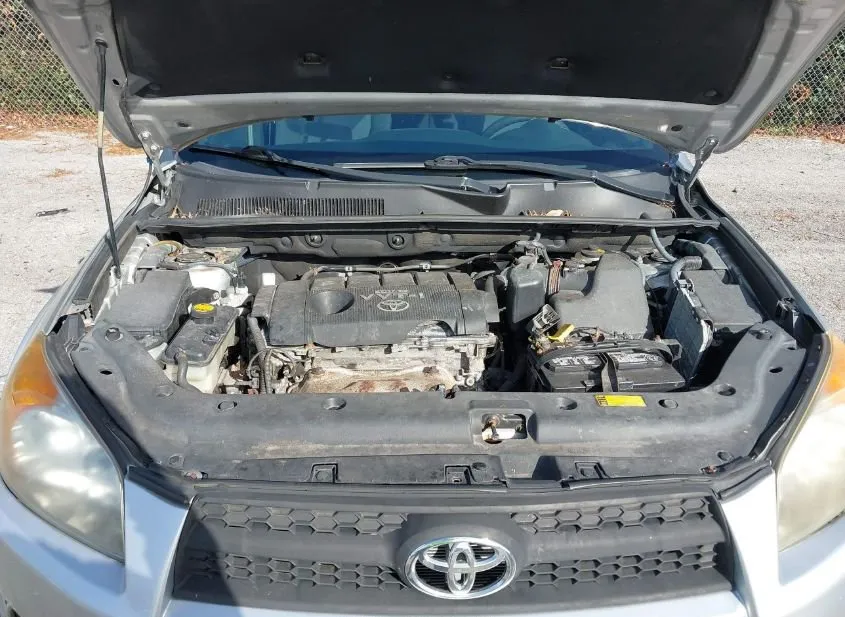 2009 TOYOTA RAV4 Used VIN JTMBF32V79D010841 – interior seats 2009 TOYOTA RAV4 Used VIN JTMBF32V79D010841 – interior seats