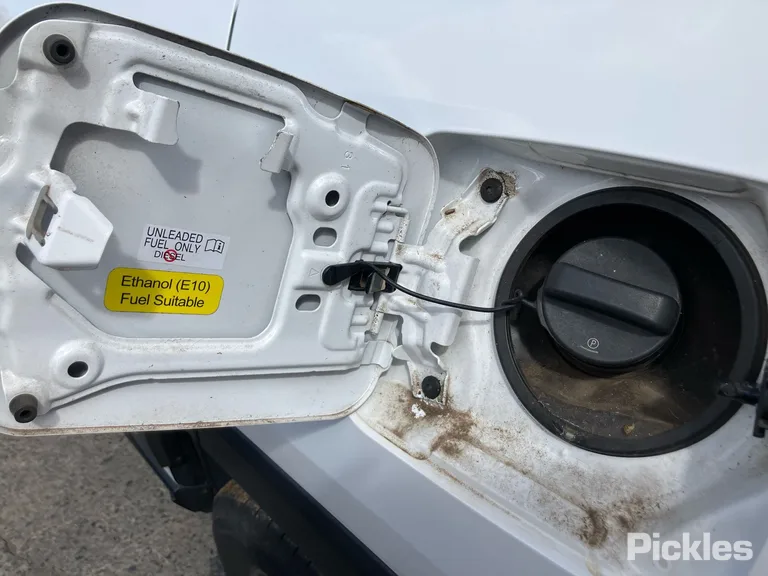 2022 Toyota RAV4 Used VIN JTMBW3FV30D165285 – trunk area