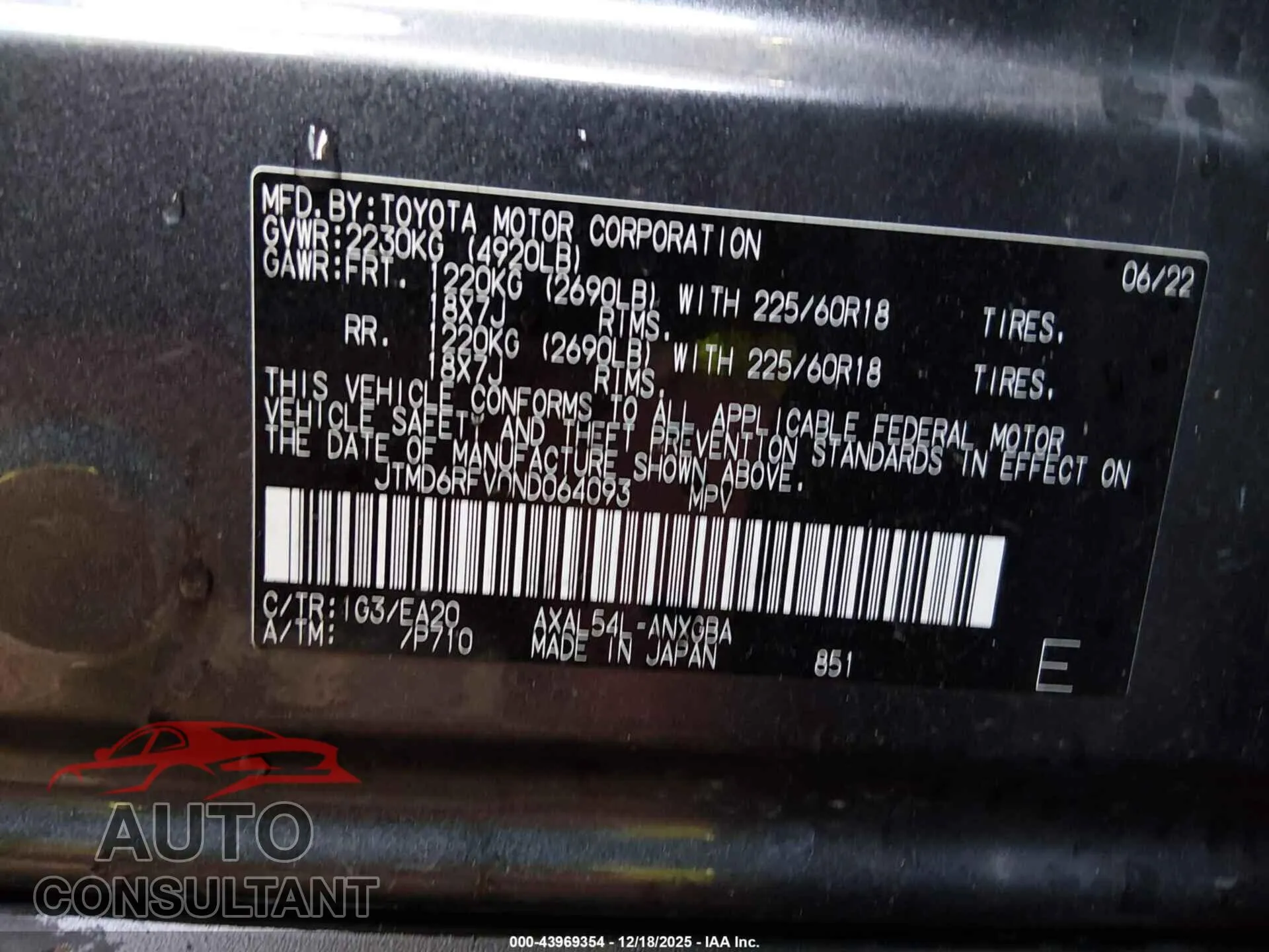 2022 TOYOTA RAV4 HYBRID Damaged VIN JTMD6RFV0ND064093 – trunk area