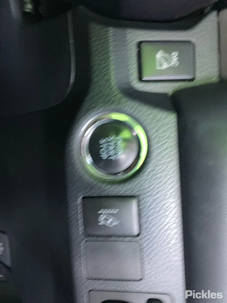 2017 Toyota RAV4 Used VIN JTMDBREV20D087753 – photo 18