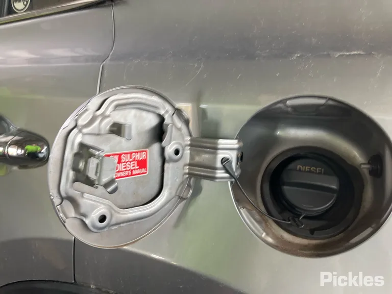 2017 Toyota RAV4 Used VIN JTMDBREV20D087753 – photo 19