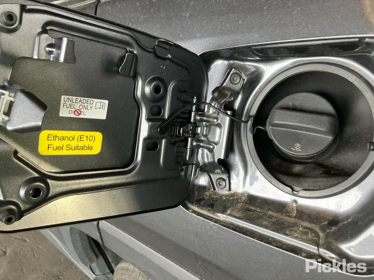 2022 Toyota RAV4 Used VIN JTMDW3FV10D141365 – interior seats