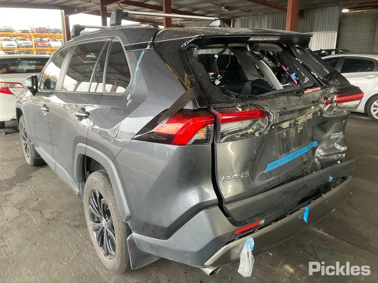 2022 Toyota RAV4 Used VIN JTMDW3FV10D141365 – photo 15