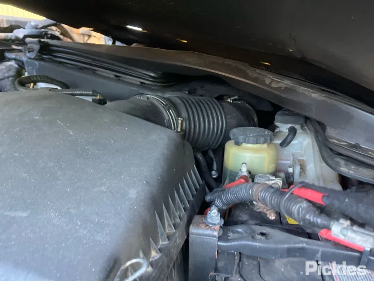 2014 Toyota Landcruiser Damaged VIN JTMGV03J404084949 – trunk area