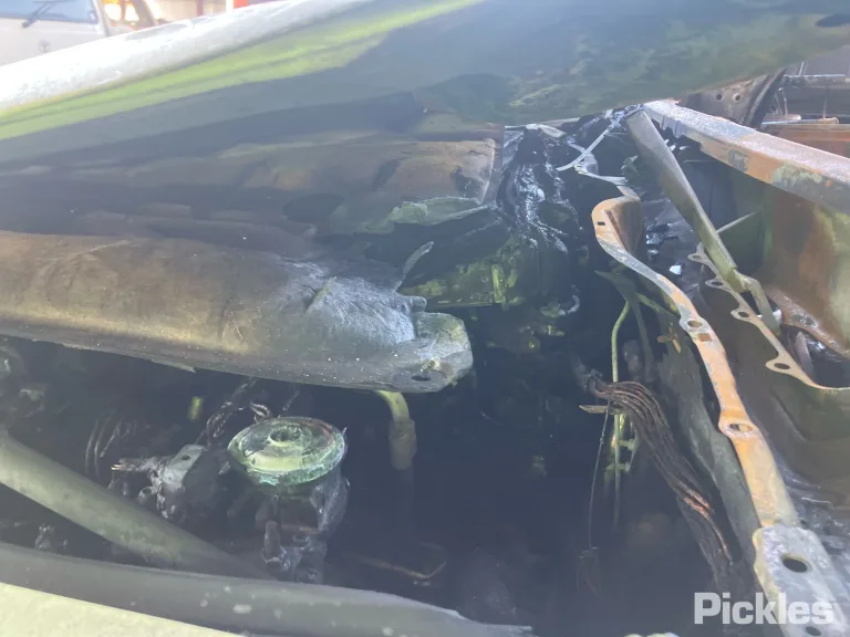 2014 Toyota Landcruiser Damaged VIN JTMGV03J404084949 – photo 14