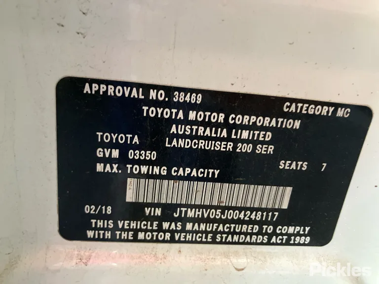 2018 Toyota Landcruiser Used VIN JTMHV05J004248117 – photo 21