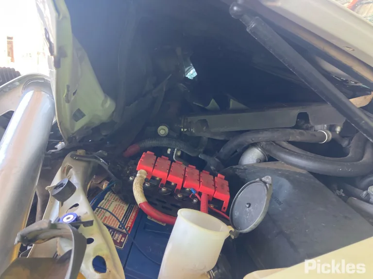 2014 Toyota Landcruiser Damaged VIN JTMHV05J404153494 – photo 26