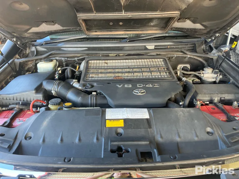2012 Toyota Landcruiser Used VIN JTMHV09J904097854 – photo 18
