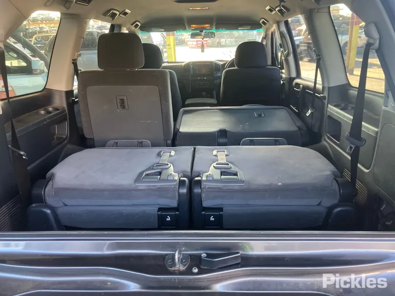 2012 Toyota Landcruiser Used VIN JTMHV09J904097854 – photo 36
