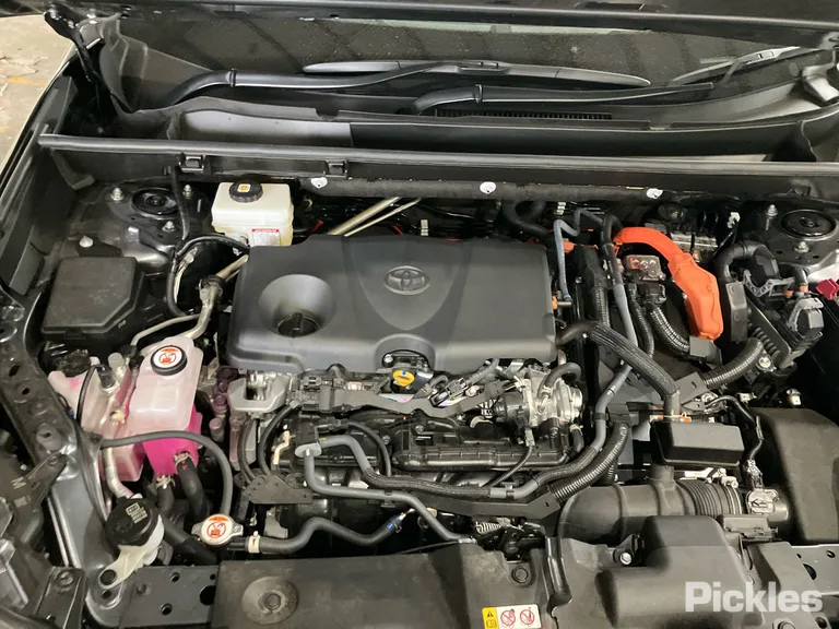 2024 Toyota RAV4 Used VIN JTMJW3FV10D258592 – dashboard