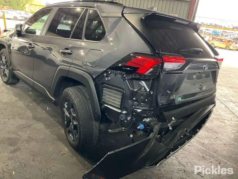 2024 Toyota RAV4 Used VIN JTMJW3FV10D258592 – exterior detail