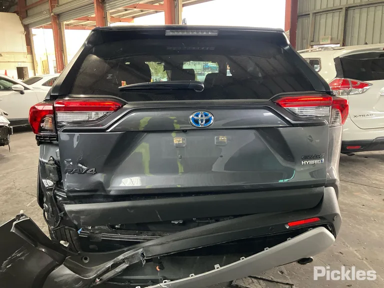 2024 Toyota RAV4 Used VIN JTMJW3FV10D258592 – photo 22