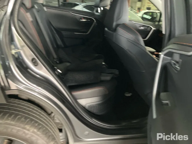 2024 Toyota RAV4 Used VIN JTMJW3FV10D258592 – photo 35
