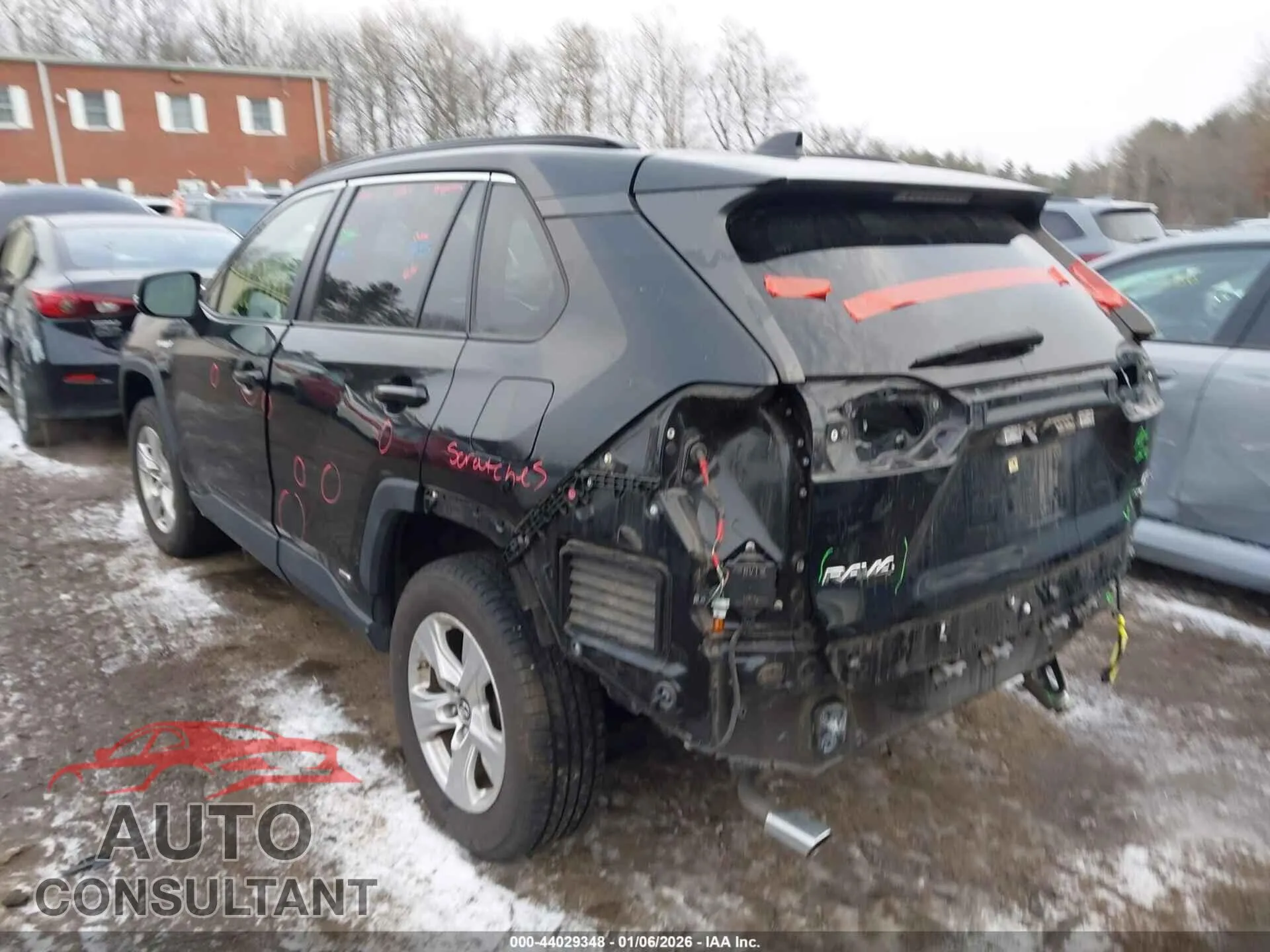 2019 TOYOTA RAV4 HYBRID Damaged VIN JTMMWRFV0KD013334 – side profile