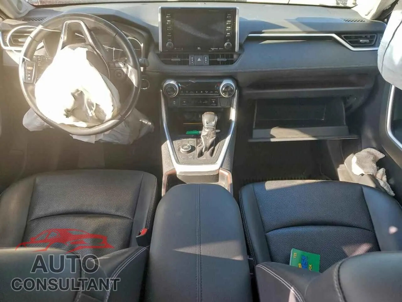 2020 TOYOTA RAV4 Damaged VIN JTMN1RFV6LD524633 – undercarriage 2020 TOYOTA RAV4 Damaged VIN JTMN1RFV6LD524633 – undercarriage