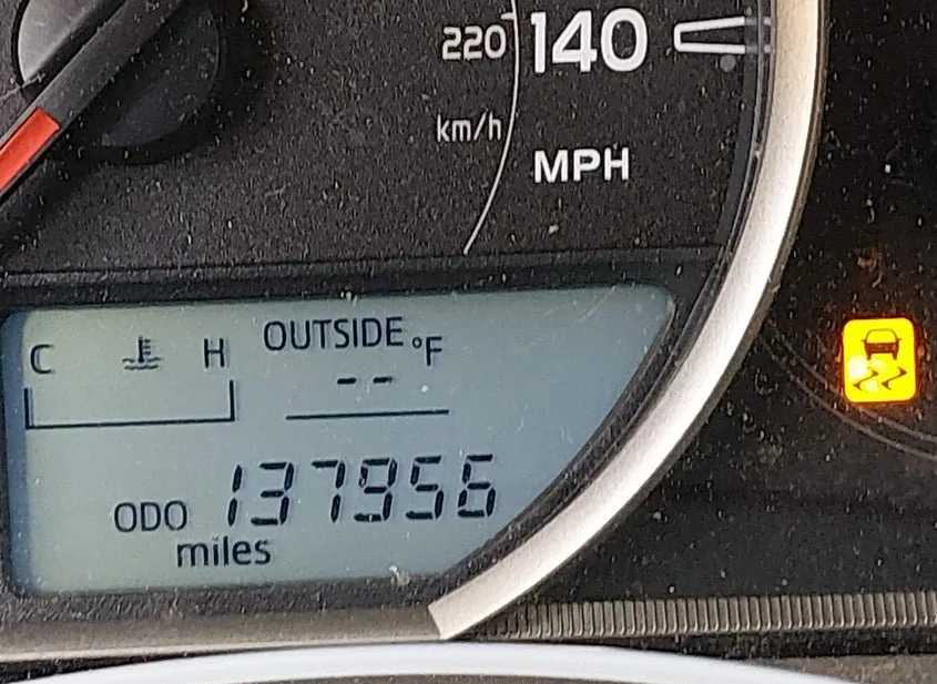 2015 TOYOTA RAV4 Used VIN JTMRFREV0FJ043674 – photo 12