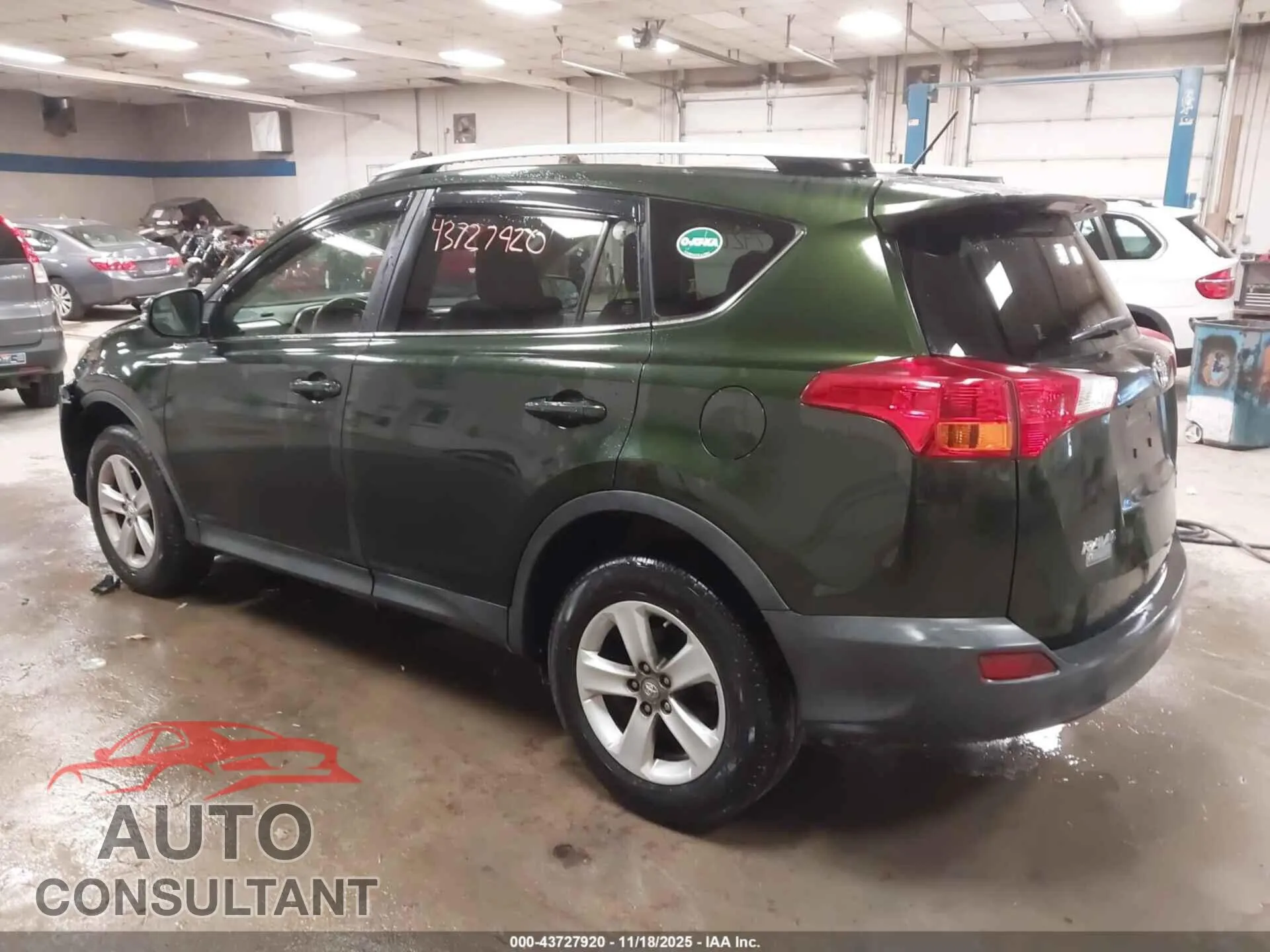 2013 TOYOTA RAV4 Damaged VIN JTMRFREV5DD004364 – side profile