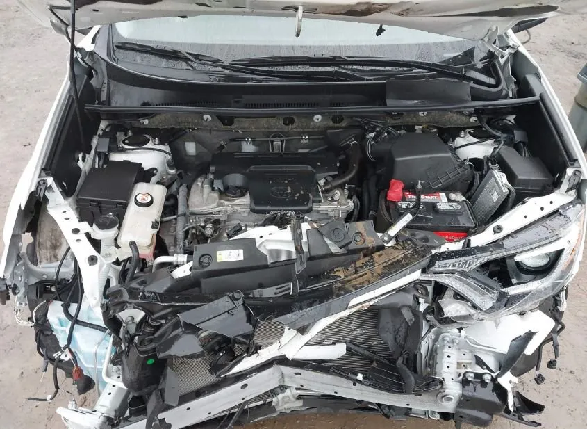 2018 TOYOTA RAV4 Used VIN JTMRFREV6JJ737987 – photo 11