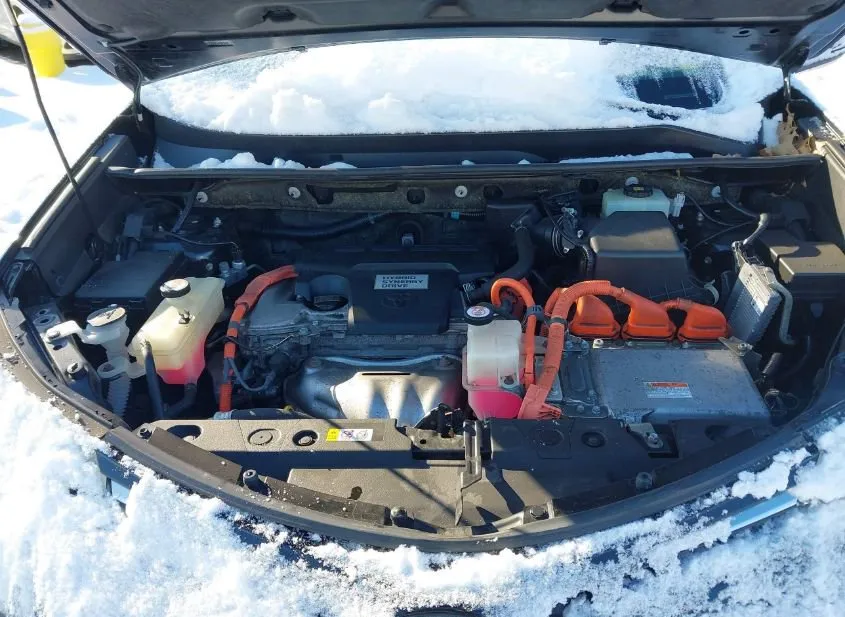 2018 TOYOTA RAV4 Used VIN JTMRJREV3JD247486 – undercarriage