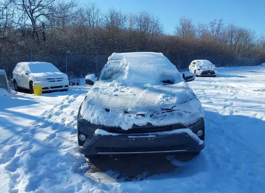 2018 TOYOTA RAV4 Used VIN JTMRJREV3JD247486 – odometer reading