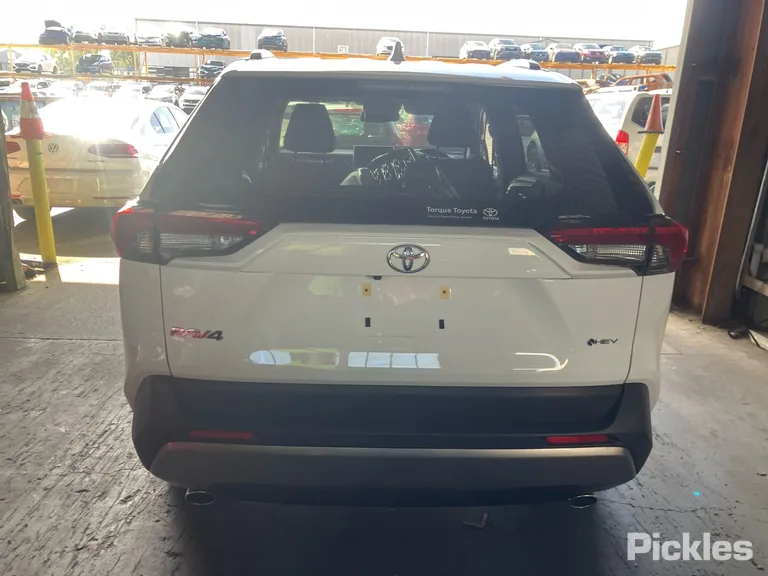 2025 Toyota RAV4 Used VIN JTMRW3FV40D354252 – engine bay