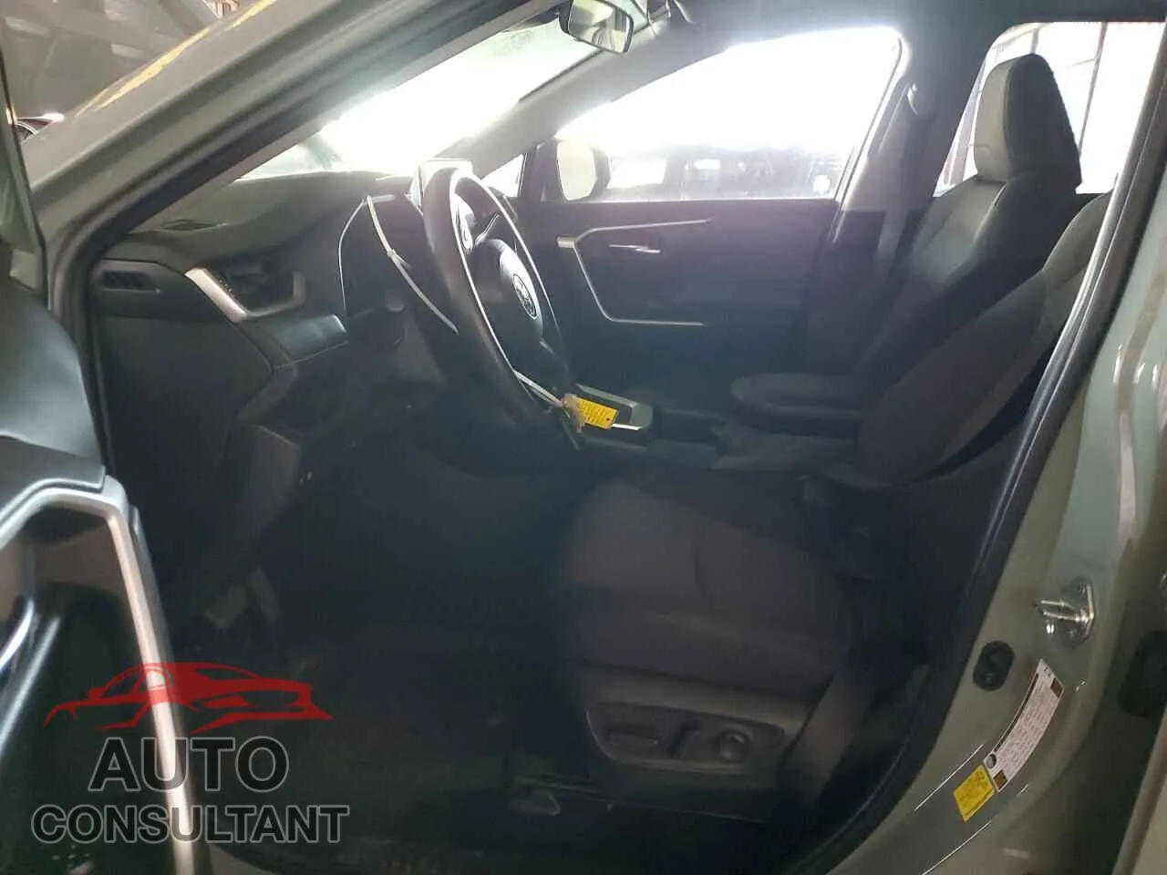 2023 TOYOTA RAV4 Damaged VIN JTMRWRFV2PD201253 – exterior detail