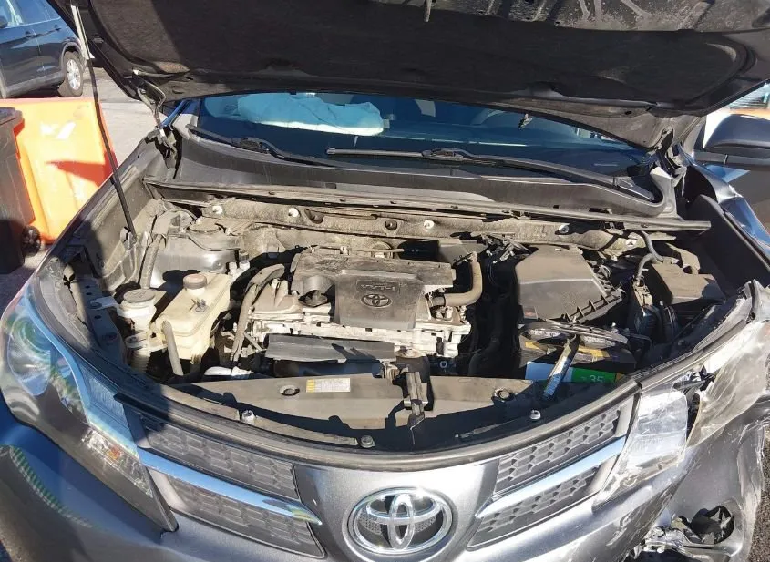 2015 TOYOTA RAV4 Used VIN JTMWFREV2FD069002 – undercarriage