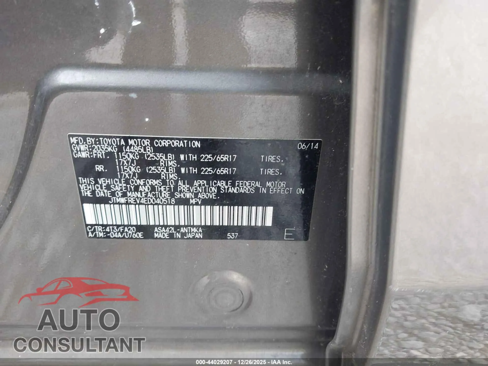 2014 TOYOTA RAV4 Damaged VIN JTMWFREV4ED040518 – trunk area 2014 TOYOTA RAV4 Damaged VIN JTMWFREV4ED040518 – trunk area