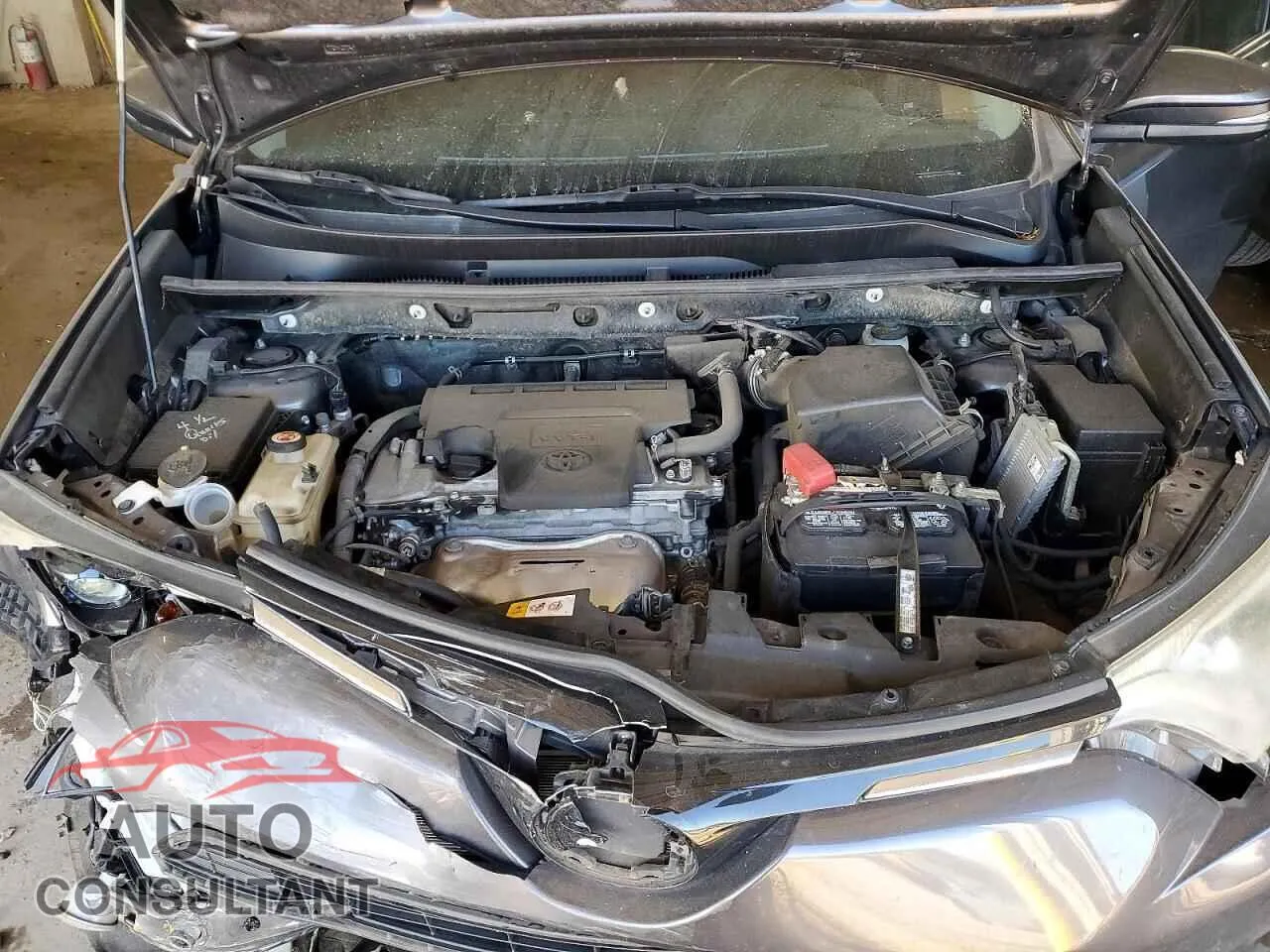 2017 TOYOTA RAV4 Damaged VIN JTMWFREV5HJ113904 – photo 12