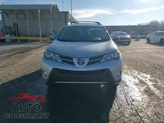 2015 TOYOTA RAV4 Damaged VIN JTMWFREV6FD068547 – photo 14