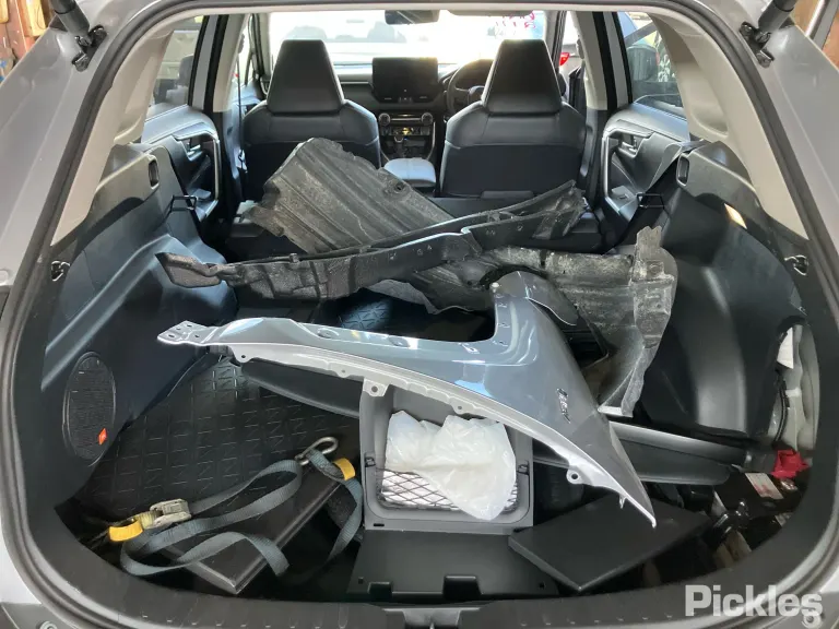 2025 Toyota RAV4 Damaged VIN JTMY23FV00D200676 – photo 22