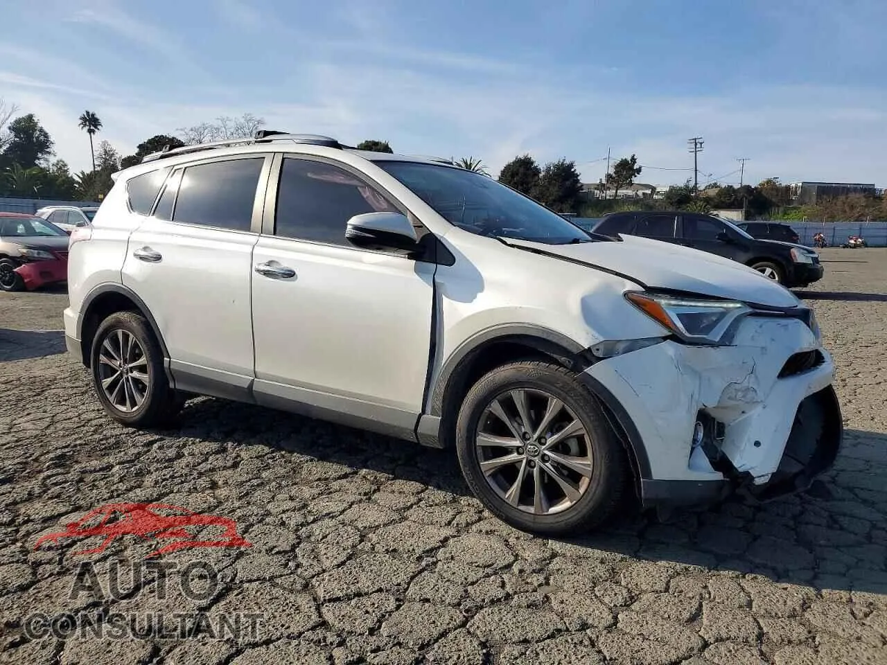 2017 TOYOTA RAV4 Damaged VIN JTMYFREV8HJ142029 – dashboard