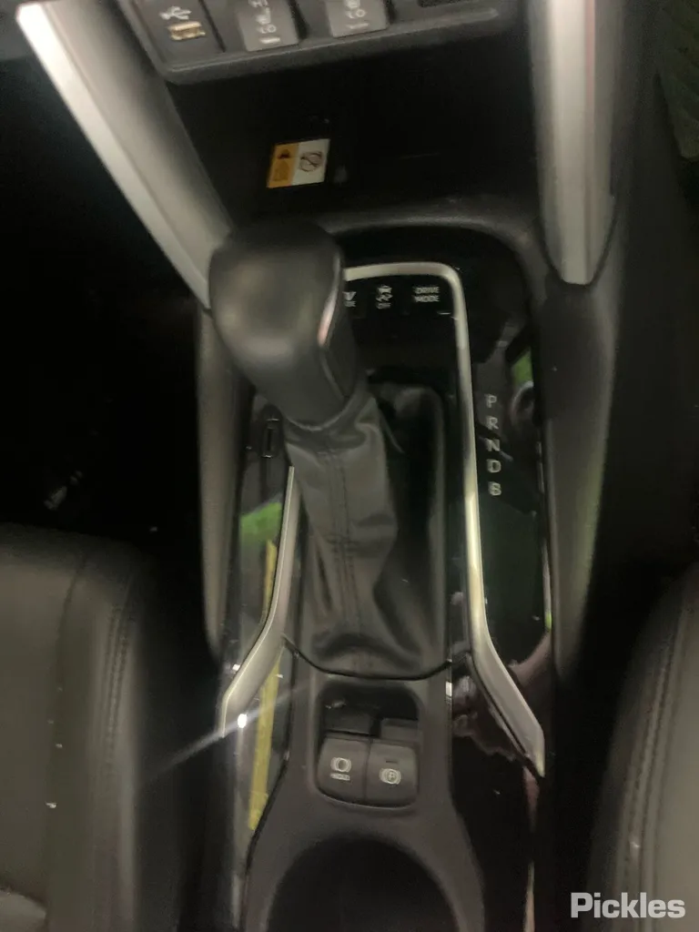 2023 Toyota Corolla Cross Used VIN JTNABAABX0J002512 – dashboard