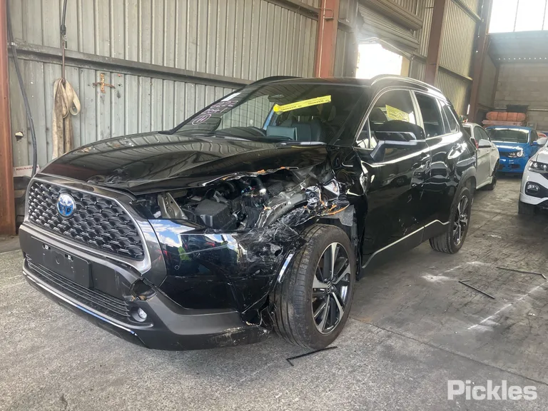 2023 Toyota Corolla Cross Used VIN JTNABAABX0J002512 – photo 32