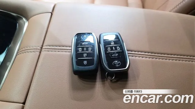 2025 Toyota Alphard 4th Gen 2.5 HEV Executive AWD Sold VIN JTNAEACH2S8040237 – photo 33
