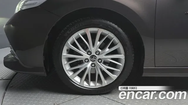 2019 Toyota Camry (XV70) 2.5 XLE Hybrid Sold VIN JTNB21HK4K3031862 – photo 18