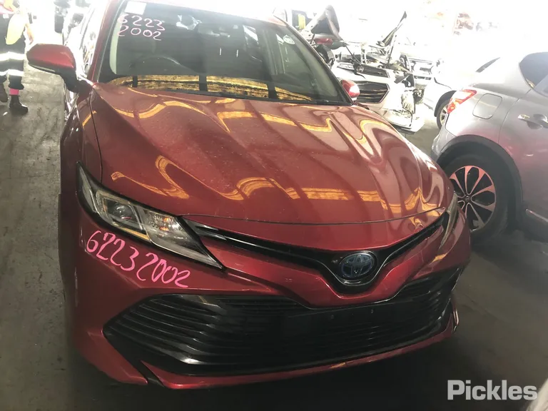 2018 Toyota Camry Used VIN JTNB23HK103010475 – rear exterior