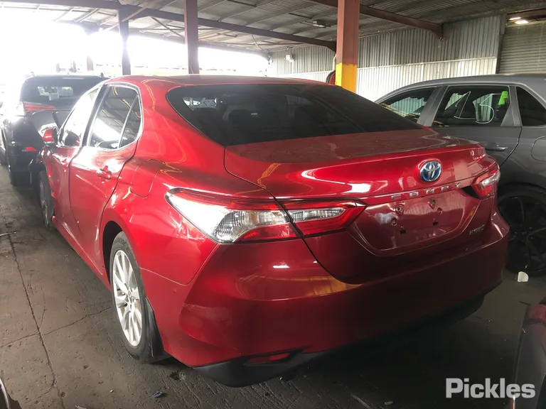 2018 Toyota Camry Used VIN JTNB23HK103010475 – interior seats