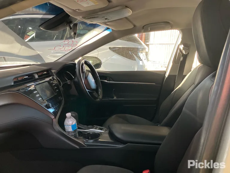2019 Toyota Camry Used VIN JTNB23HKX03035813 – photo 25