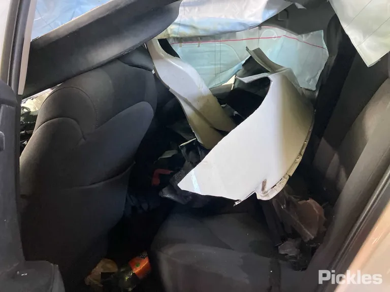 2018 Toyota Camry VIN JTNBF3HK603010153