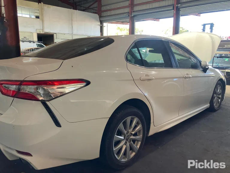 2020 Toyota Camry Used VIN JTNBF3HK803060438 – rear exterior 2020 Toyota Camry Used VIN JTNBF3HK803060438 – rear exterior