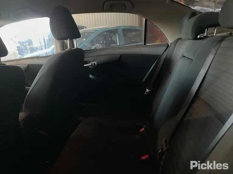2010 Toyota Corolla VIN JTNBU52E00J051894